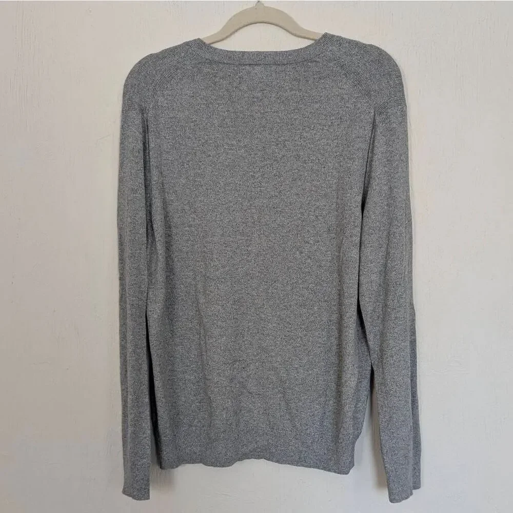Banana Republic Men's Grey V-neck Sweater Size Large Pullover